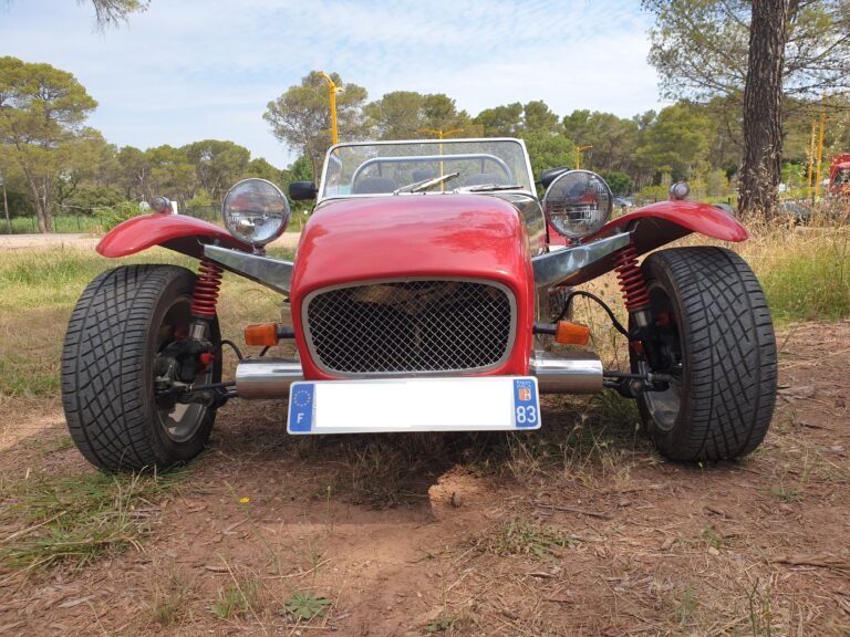 La voiture idéale circuit vu de face